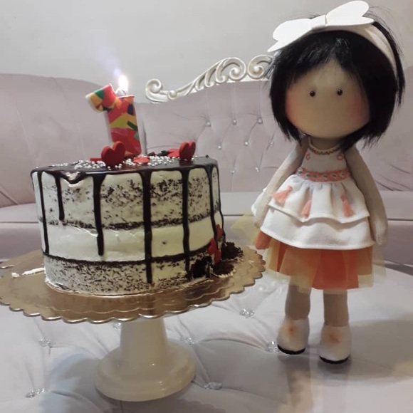 Meet your Posher, Parnian - Picture 1 of 1